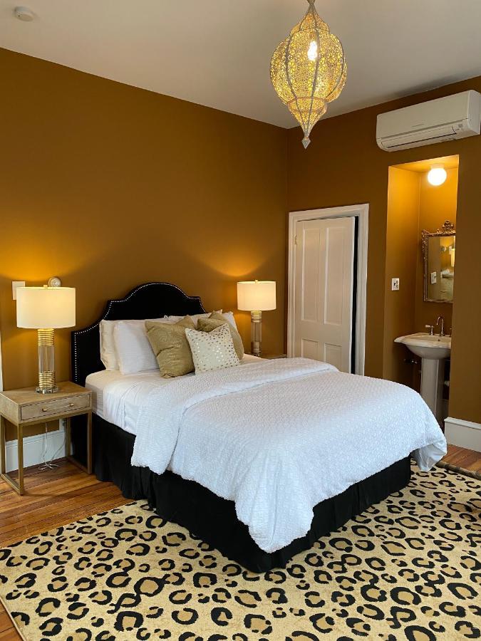 The Hugh Boutique B&B Cape May Esterno foto