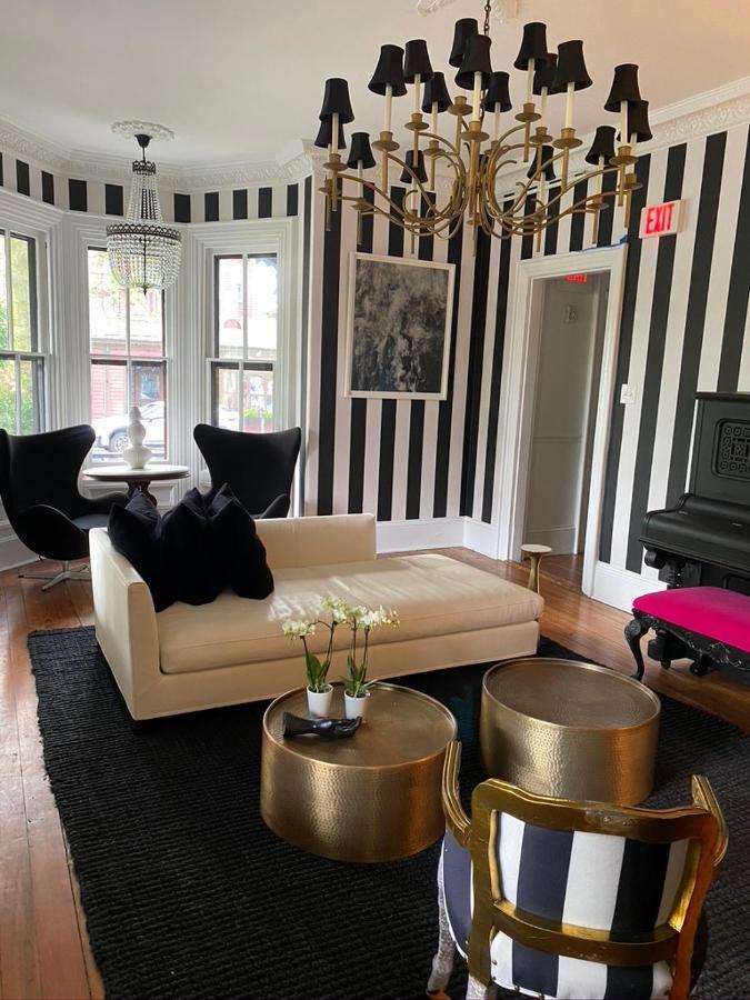 The Hugh Boutique B&B Cape May Esterno foto